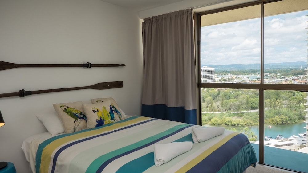 2 BEDROOMS, DELUXE, APARTMENT, OCEAN VIEW