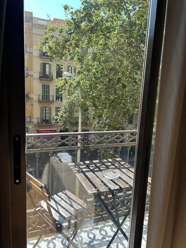 Hostal Delfos 22/49