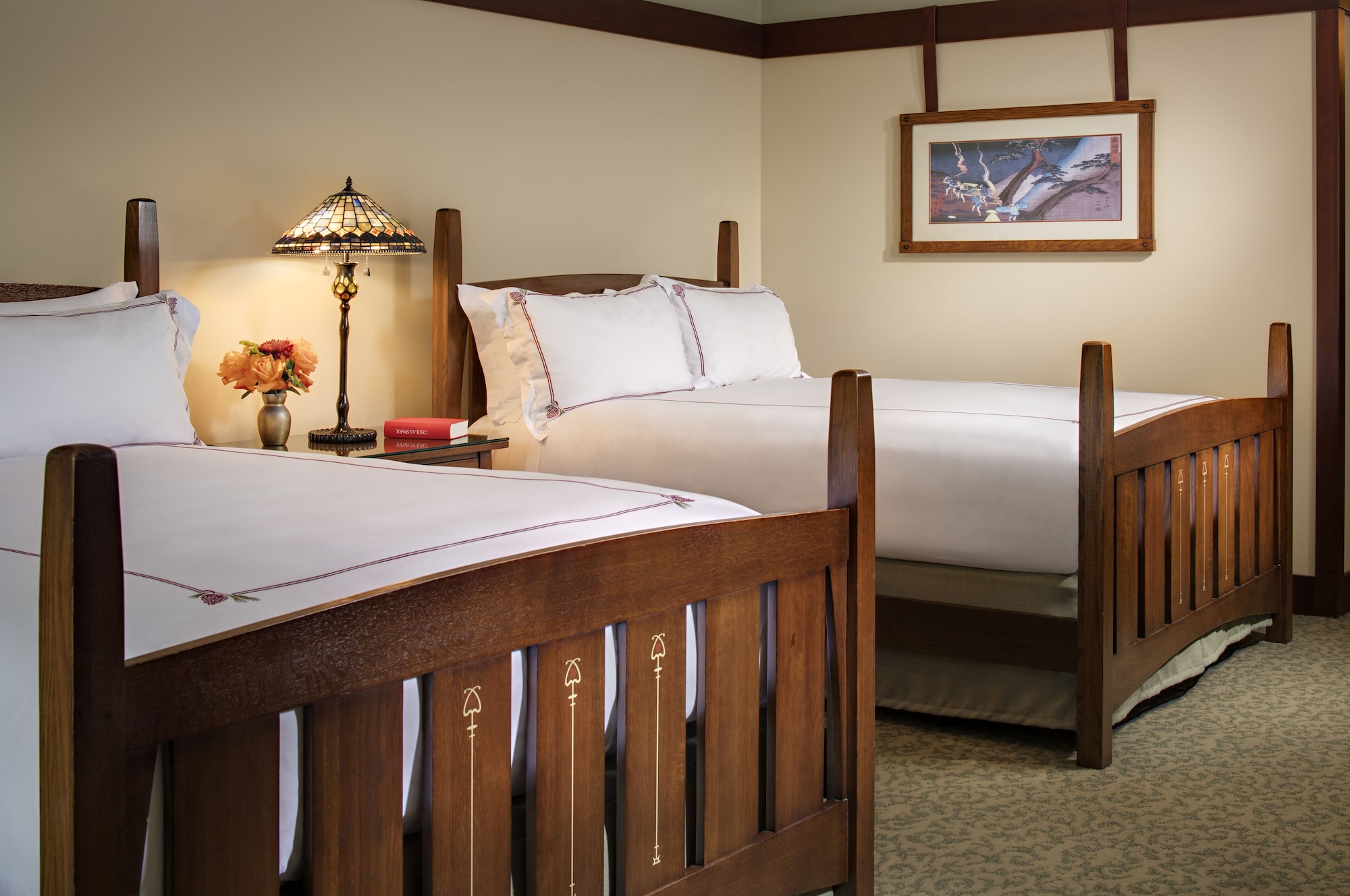 Palisade, 2 Queen Beds