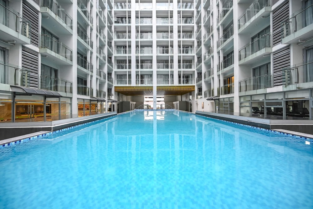 Wyndham Garden Manila Bay 12/63