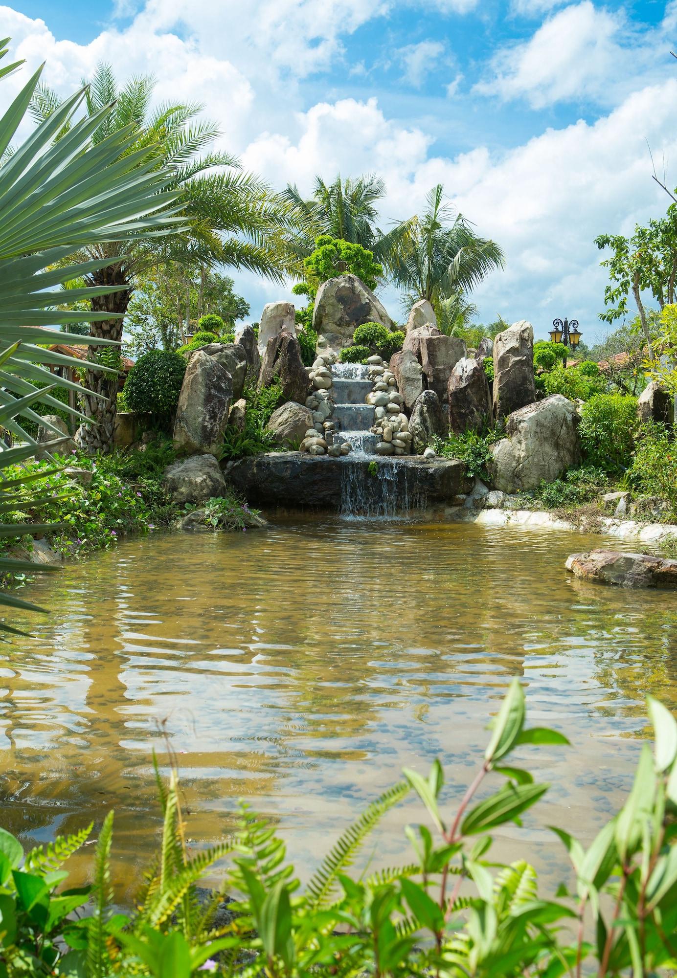 Maison Du Vietnam Resort & Spa 33/36