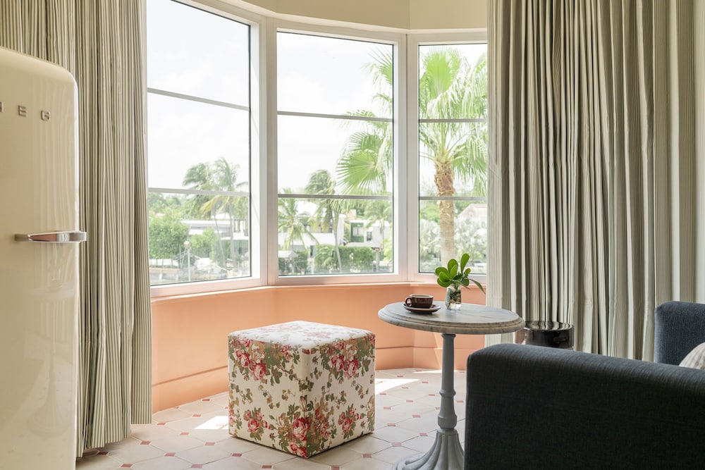 Hotel Trouvail Miami Beach 45/71