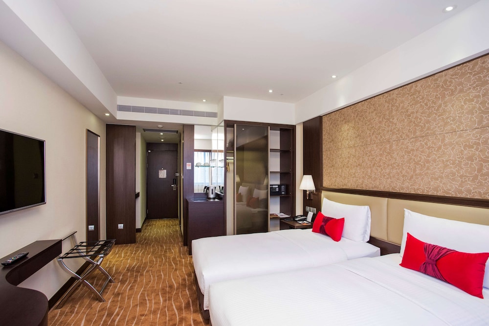 Illume Taipei (ex. Sunworld Dynasty Hotel Taipei) 13/63