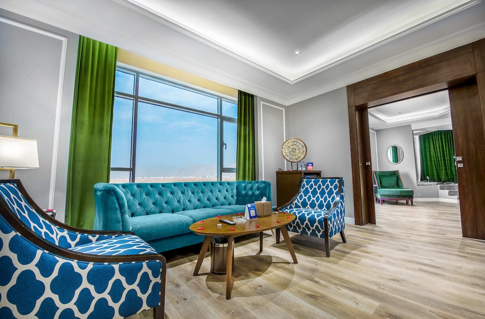 Suknai Royal Hotel 42/55