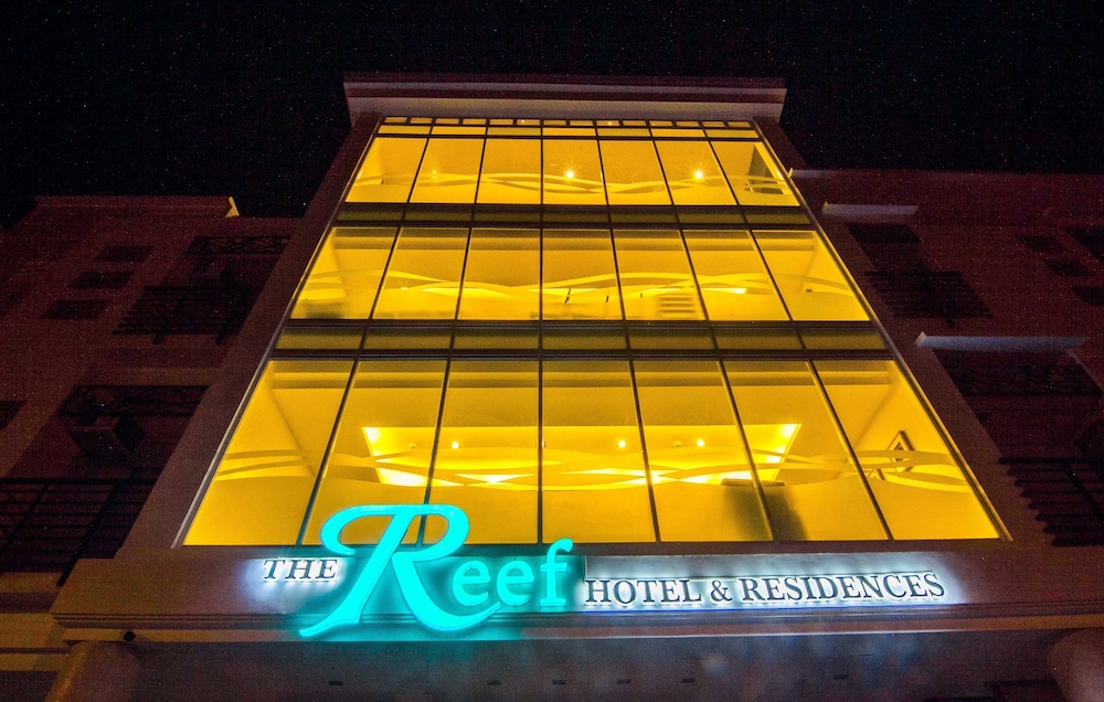 The Reef Hotel And Residences 2/51