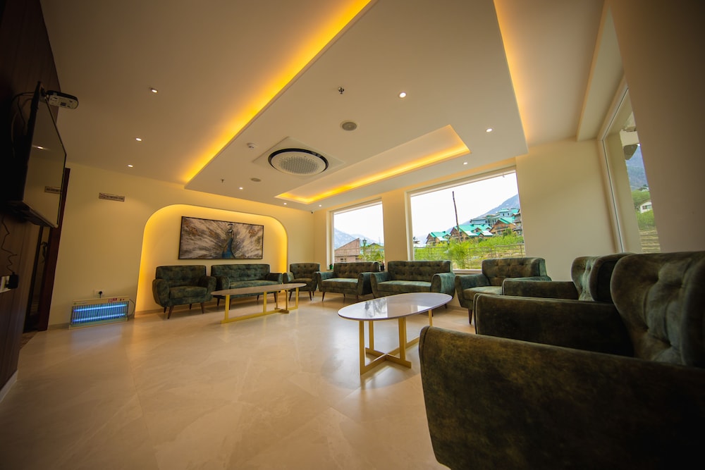 juSTa Grand View Resort & Spa Manali 57/73