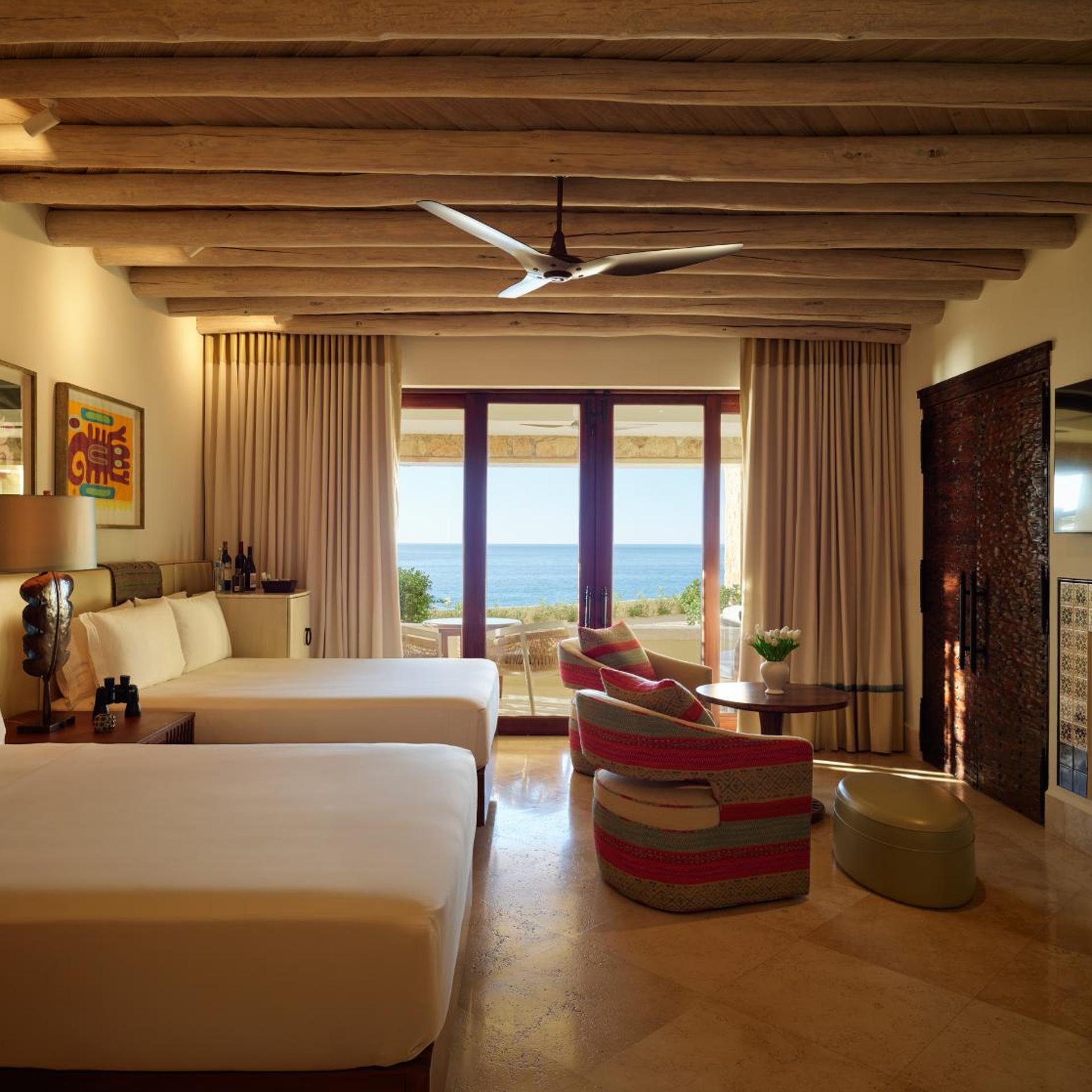 Room, 2 Queen Beds, Ocean View, Plunge Pool, Corner