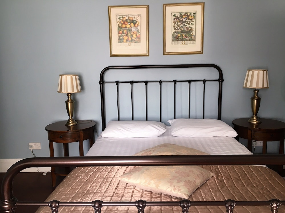 Balham Lodge Guest House 12/29