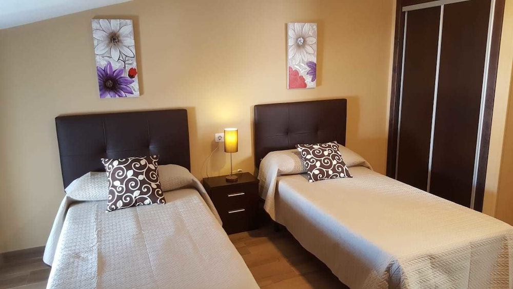 Hostal Malaga 4/50