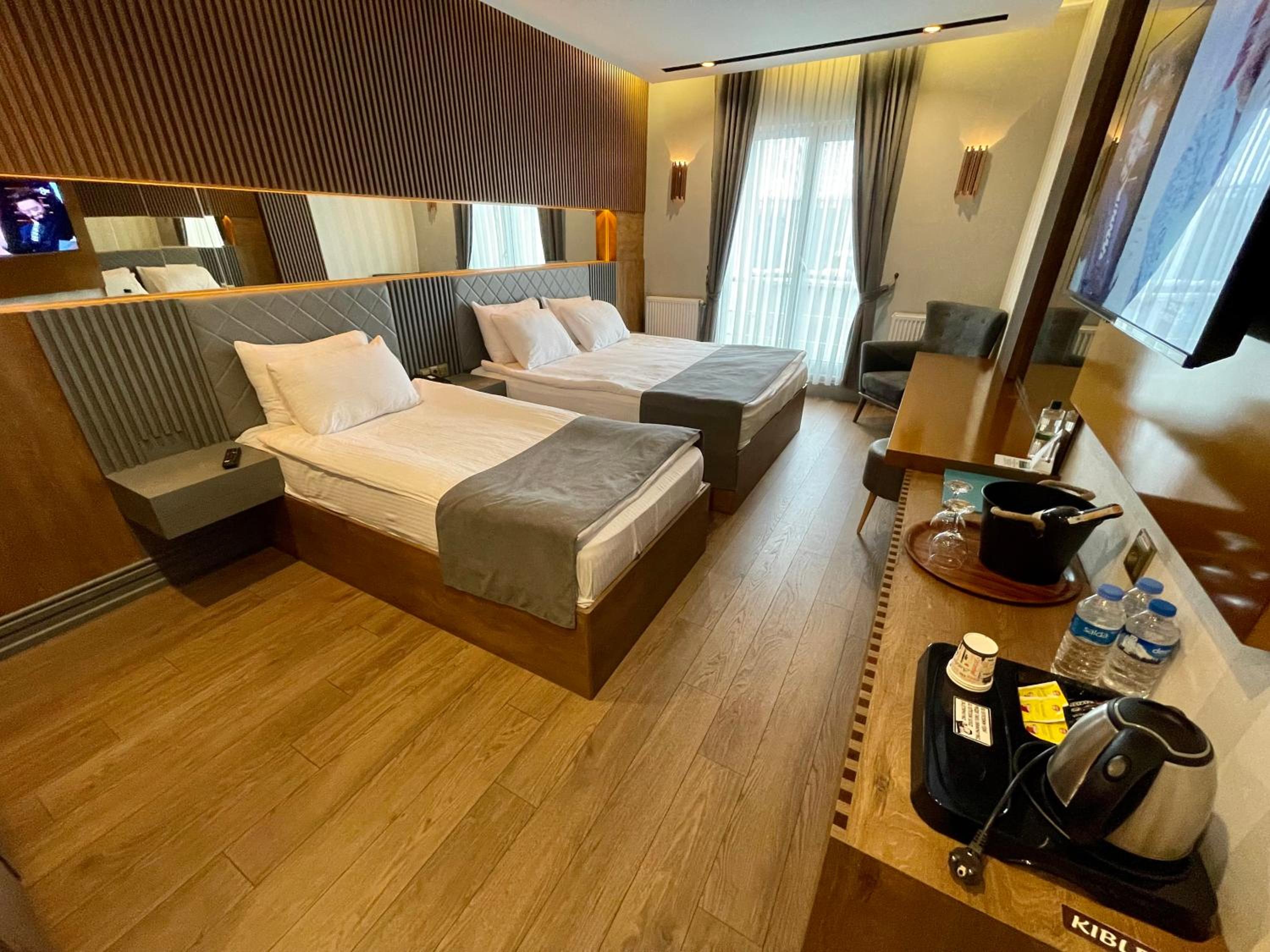 Hotel Aras 15/50