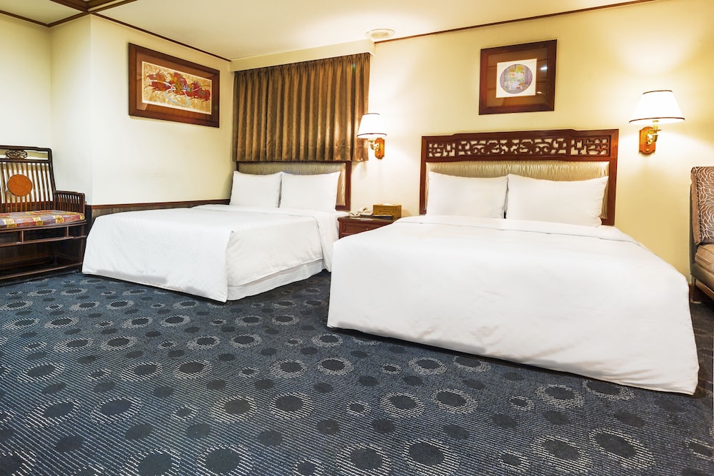 Han She Hotel 21/75