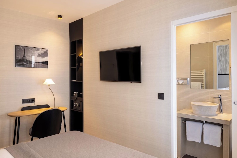 Le 46 Hotel 70/70