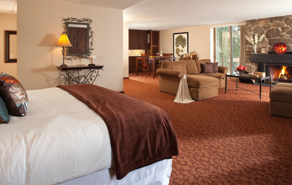 The Inn At Honey Run 45/75