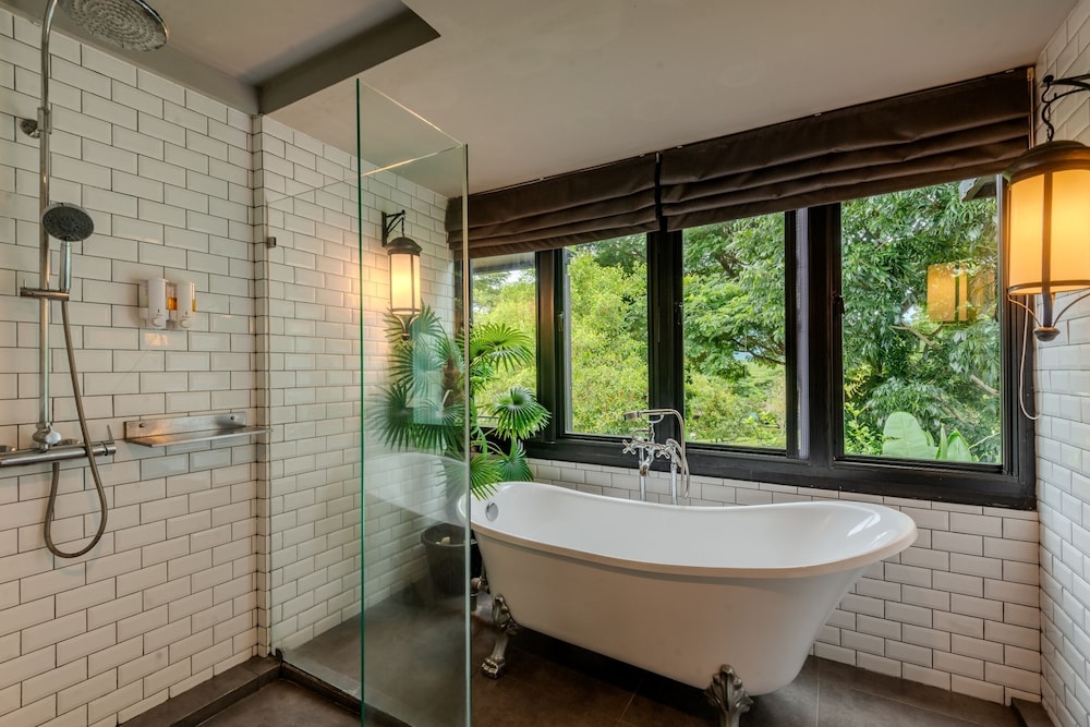 Limon Villa Khao Yai by SLH 50/50