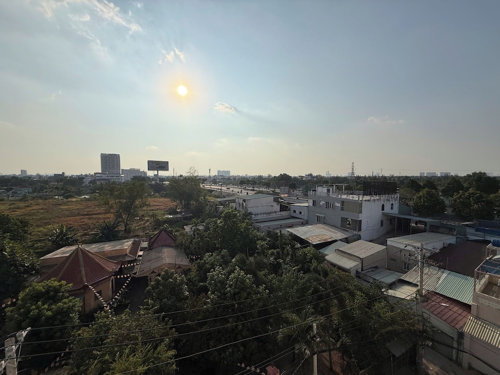 Hoa Phat Hotel &amp; Apartment 43/47