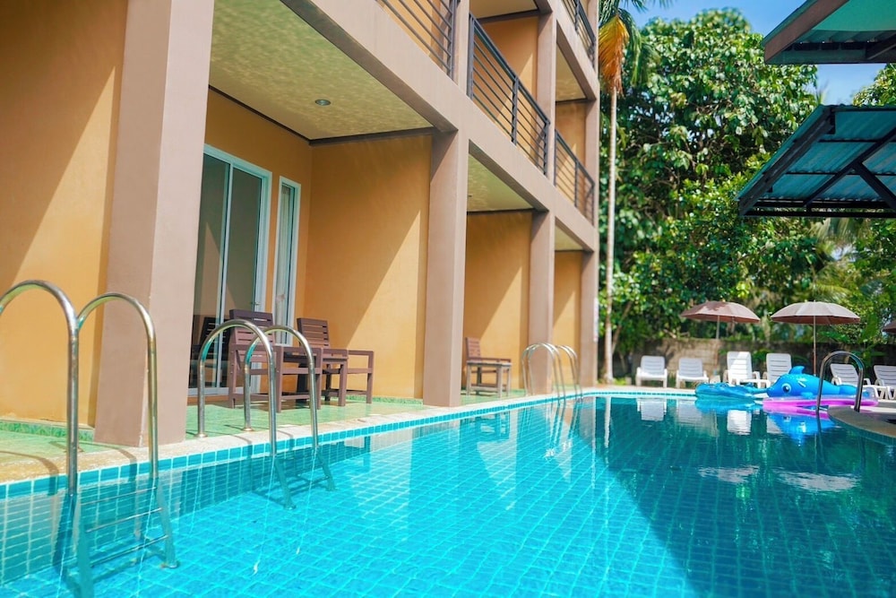 Khaolak Suthawan Resort 9/47