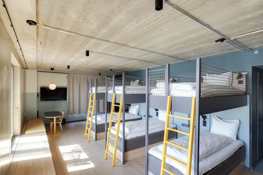 Comfort Hotel Helsinki Airport 38/43