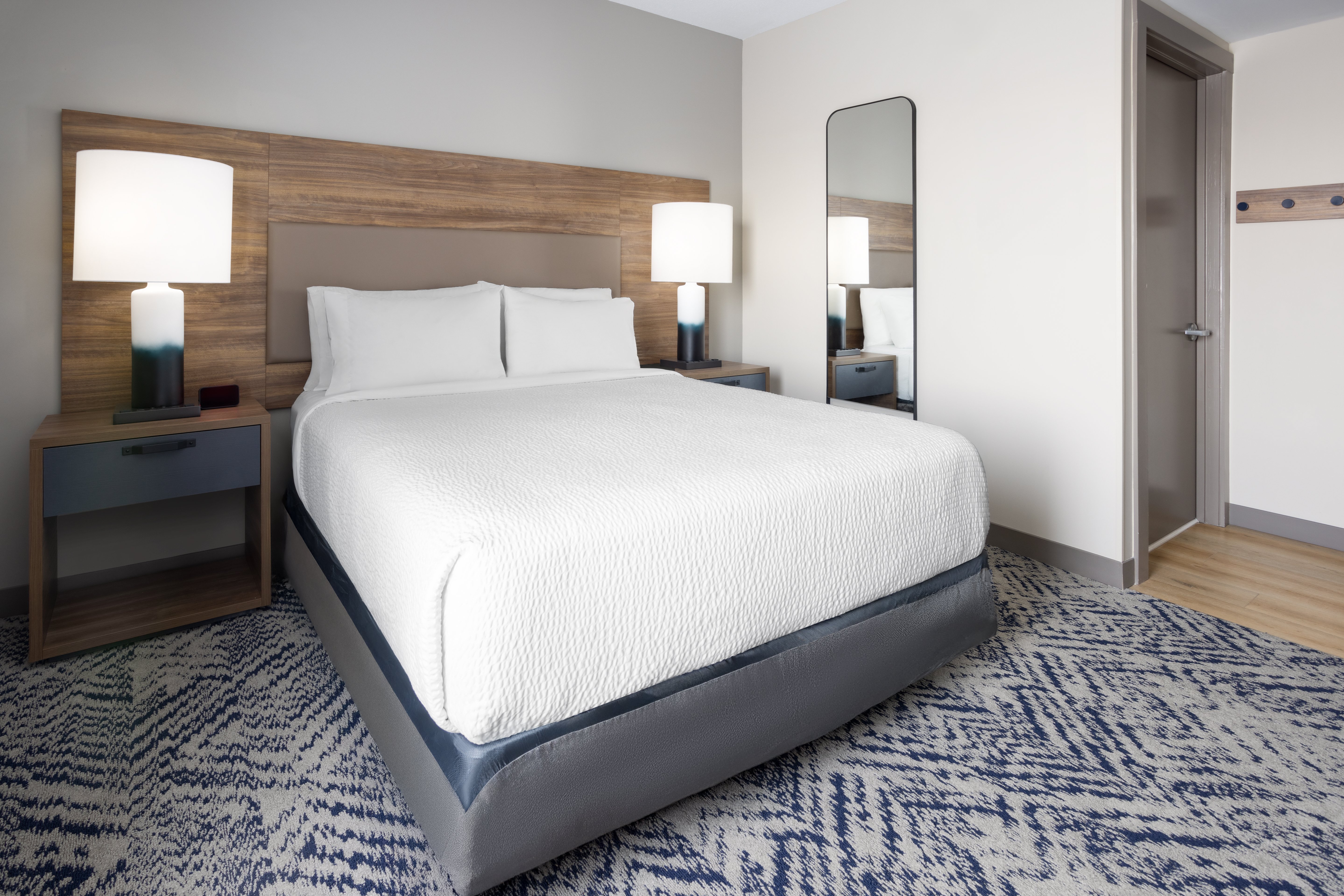 Studio, Suite, Queen Bed