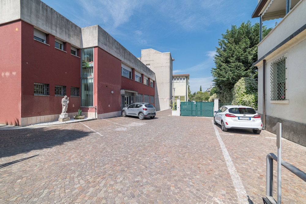 Sth Verona 36/49