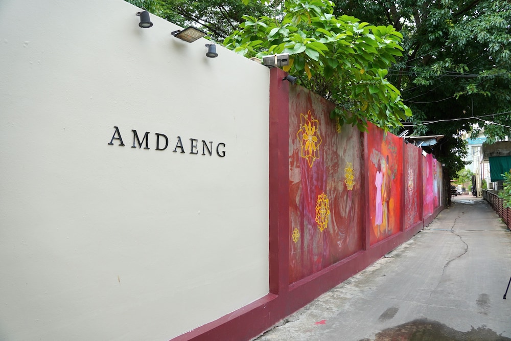 Amdaeng Bangkok Riverside Hotel 4/75