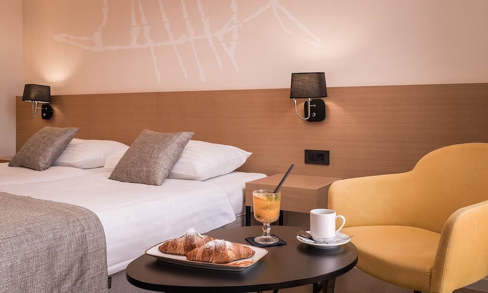 Aminess Liburna Hotel 23/67