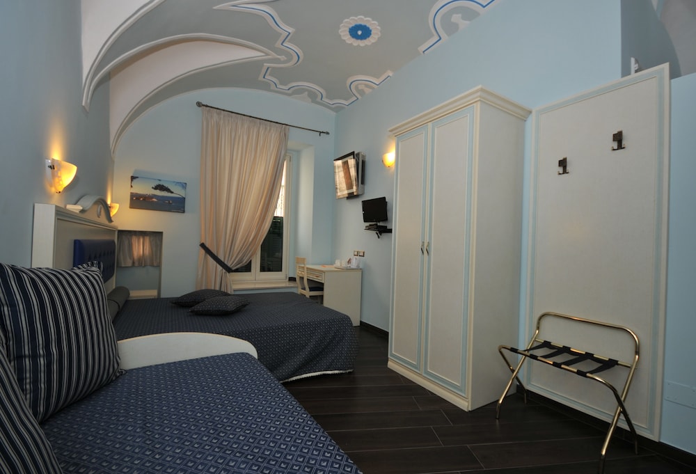 Relais Parallelo 41 27/38