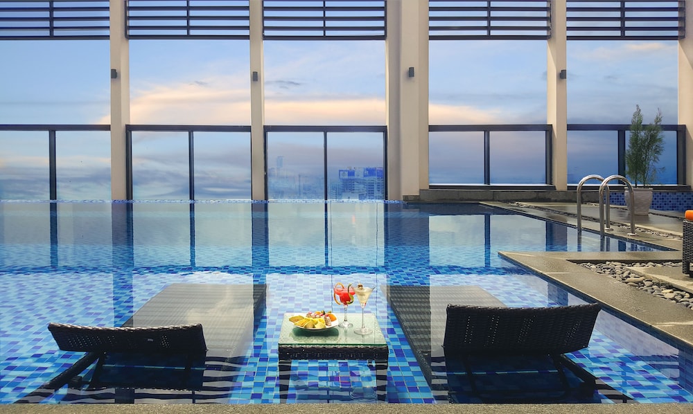 Altara Suites Da Nang 19/50