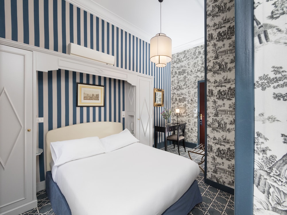 Hotel Saint Germain 32/66