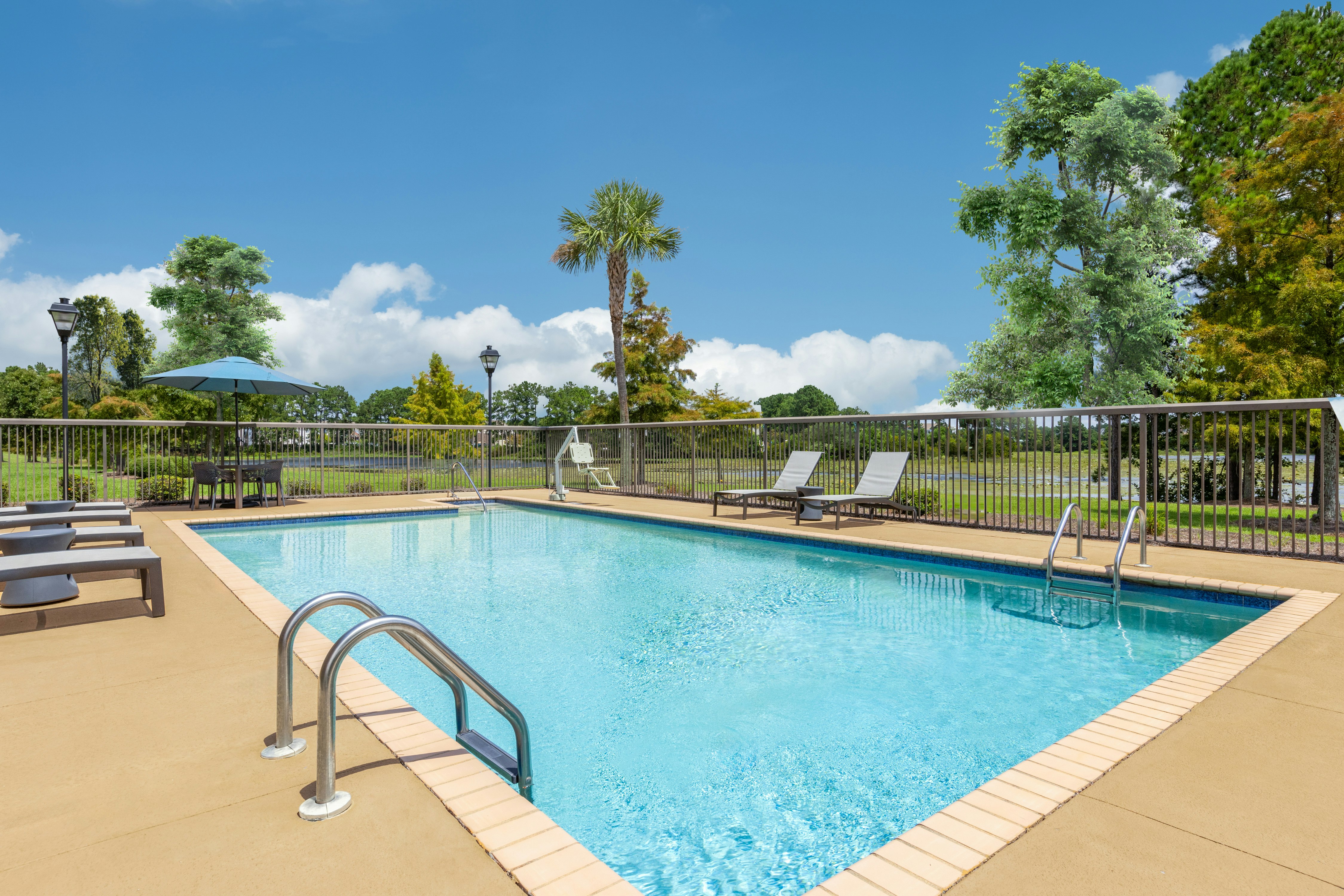 Hampton Inn And Suites Savannah-Airport 16/29