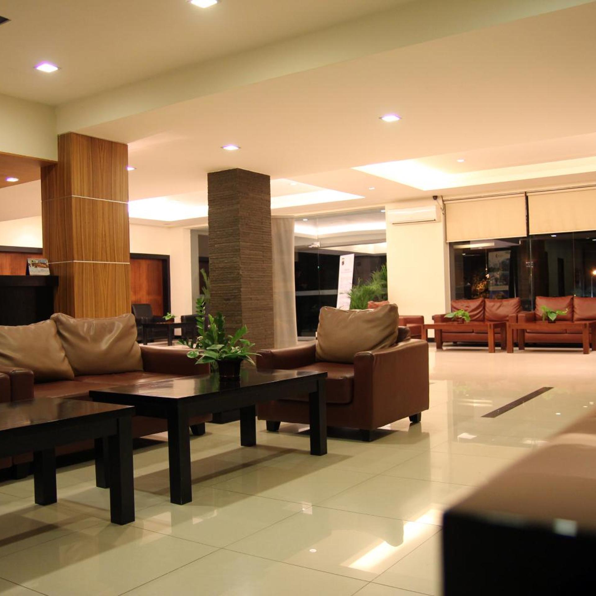 Hotel Ebony 24/33