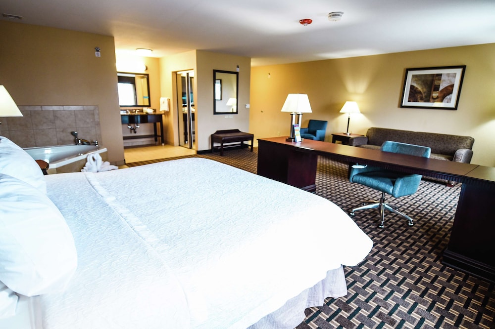 Hampton Inn And Suites Pine Bluff 13/46