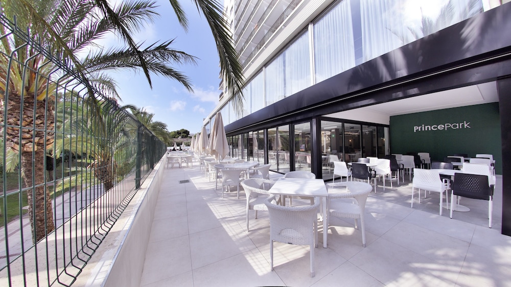 Prince Park Hotel 24/31