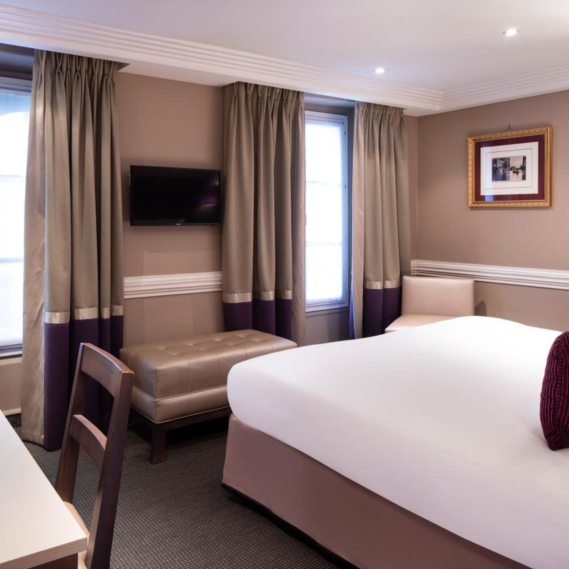 Superior, King Bed