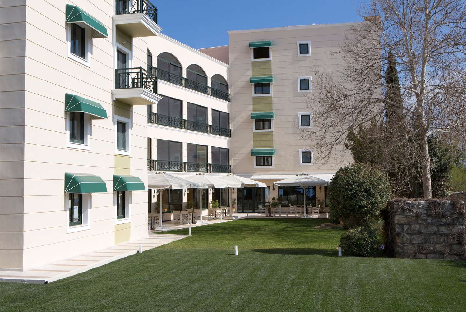 Ramada by Wyndham, Athens Club Attica Riviera 38/45