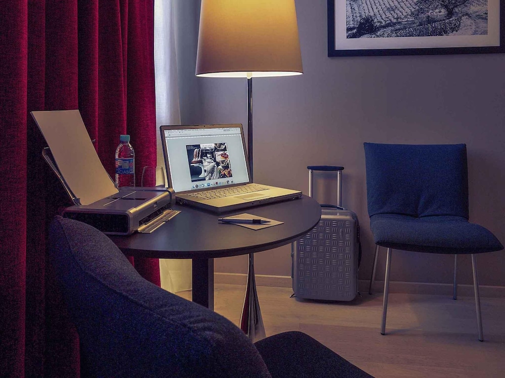 Hotel Mercure Villefranche sur Saone 62/70