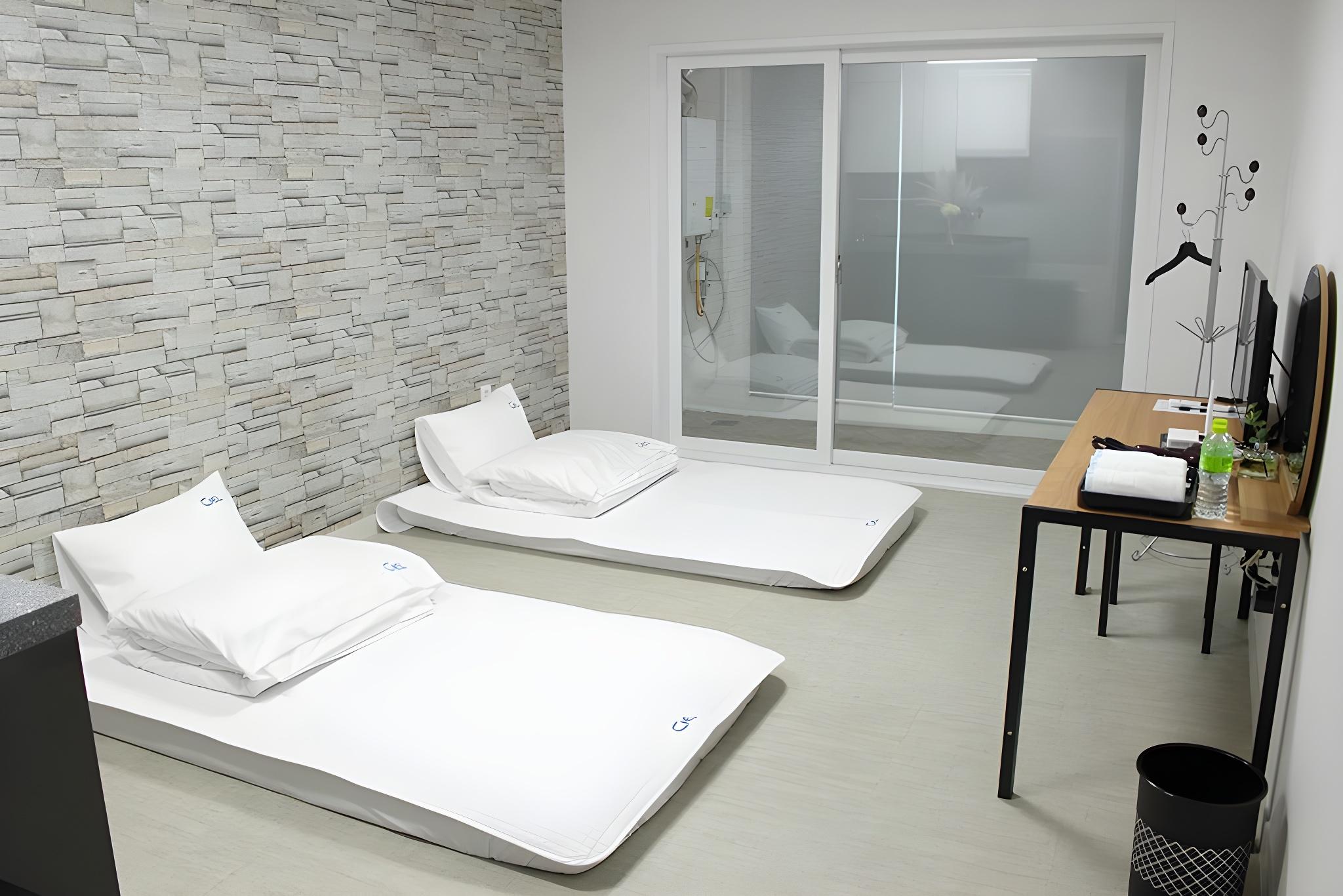 Ondol, Single Bed