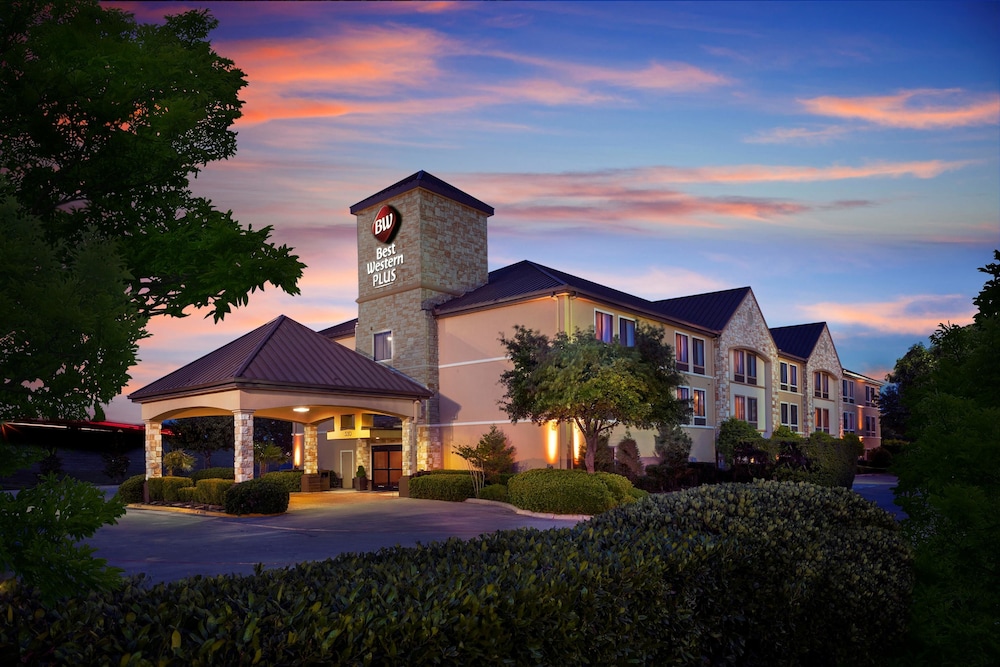 Best Western Plus Hotel Lewisville Flower Mound 3/40