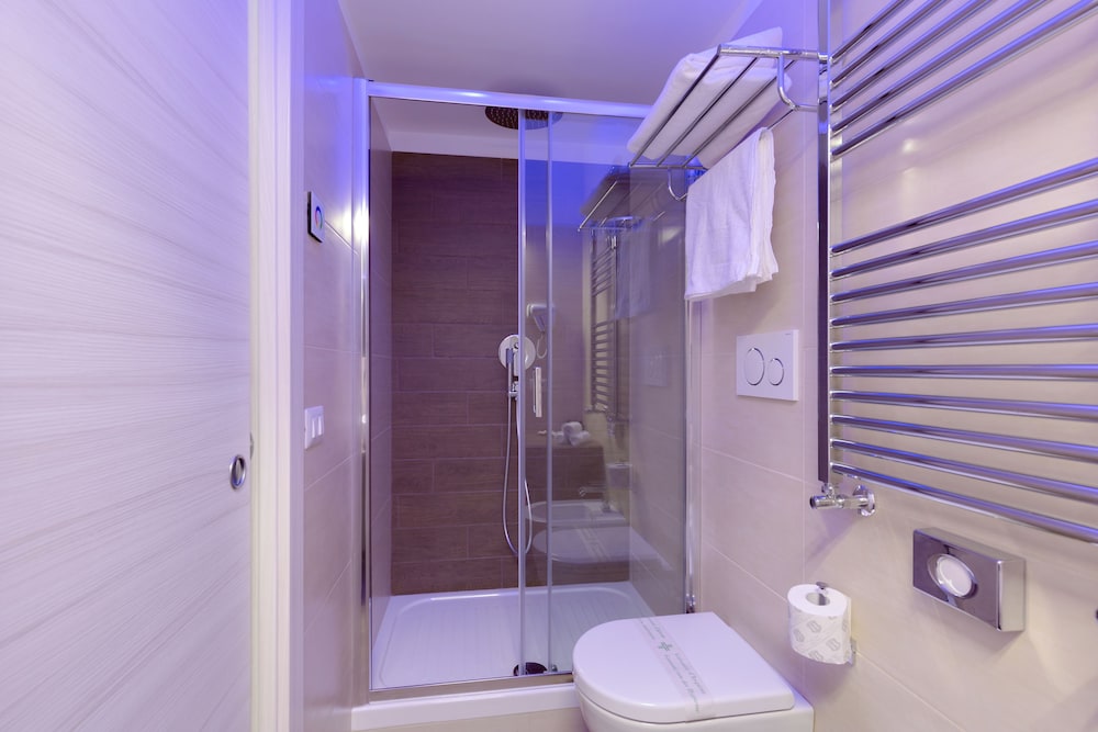 Dolce Luxury Rooms 49/50