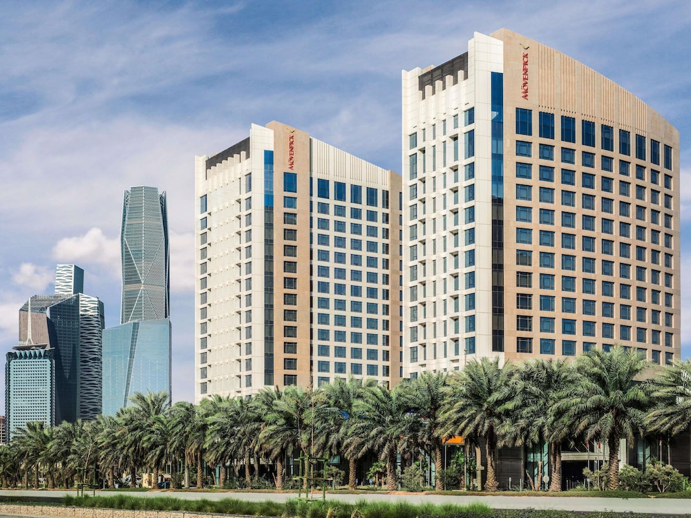 فندق وريزيدنس موفنبيك الرياض(Movenpick Hotel & Residences Riyadh) 6/57