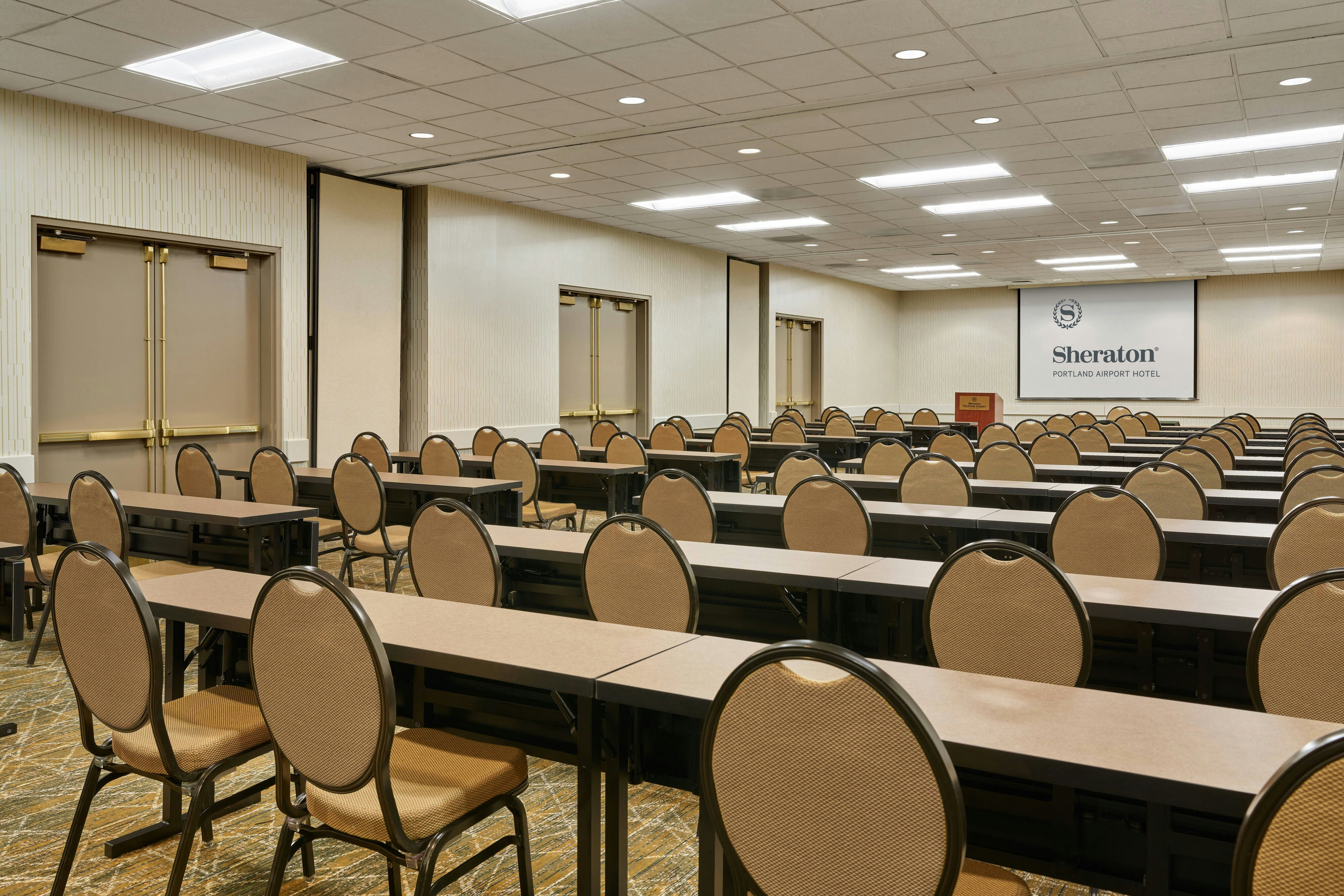 Sheraton Portland Airport Hotel 10/17