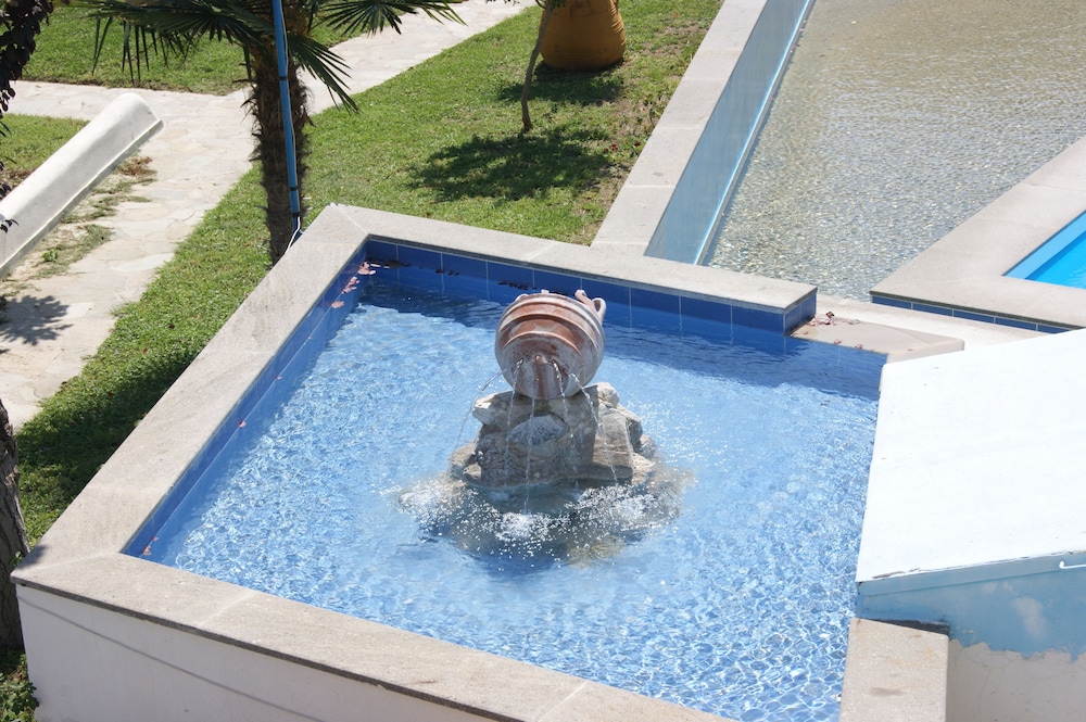 Cascade Holiday Resort 33/51