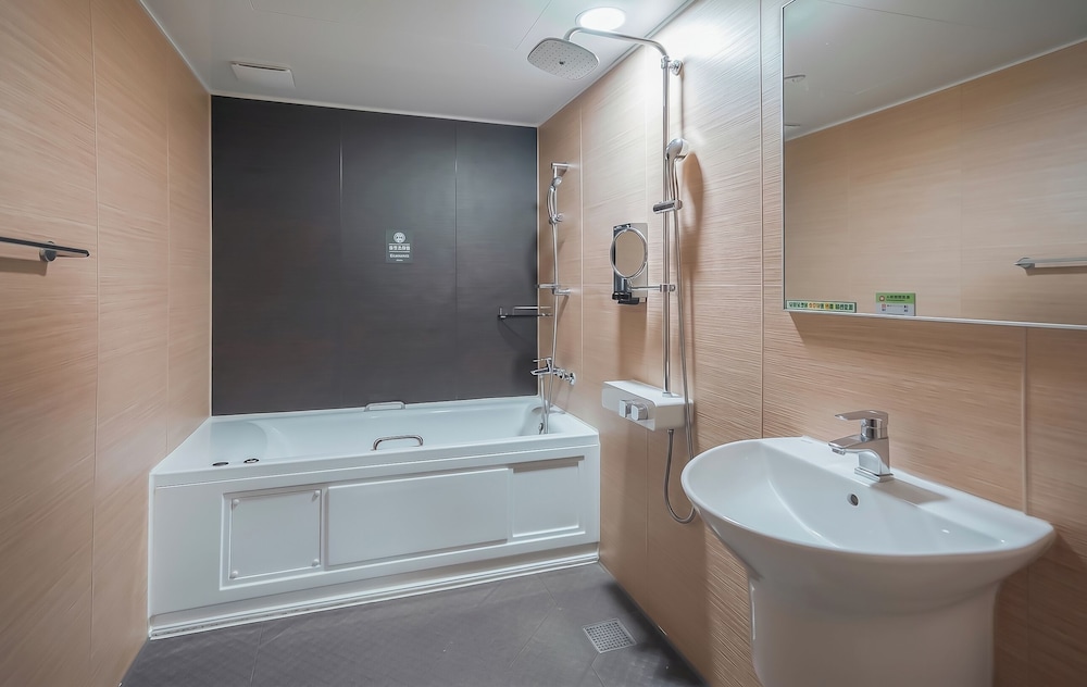 Wangyijimil Hanok Hotel 43/46