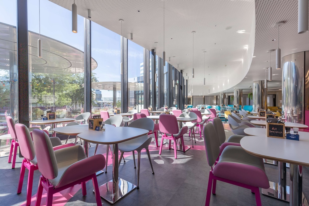 Park Inn By Radisson Amsterdam City West 54/77