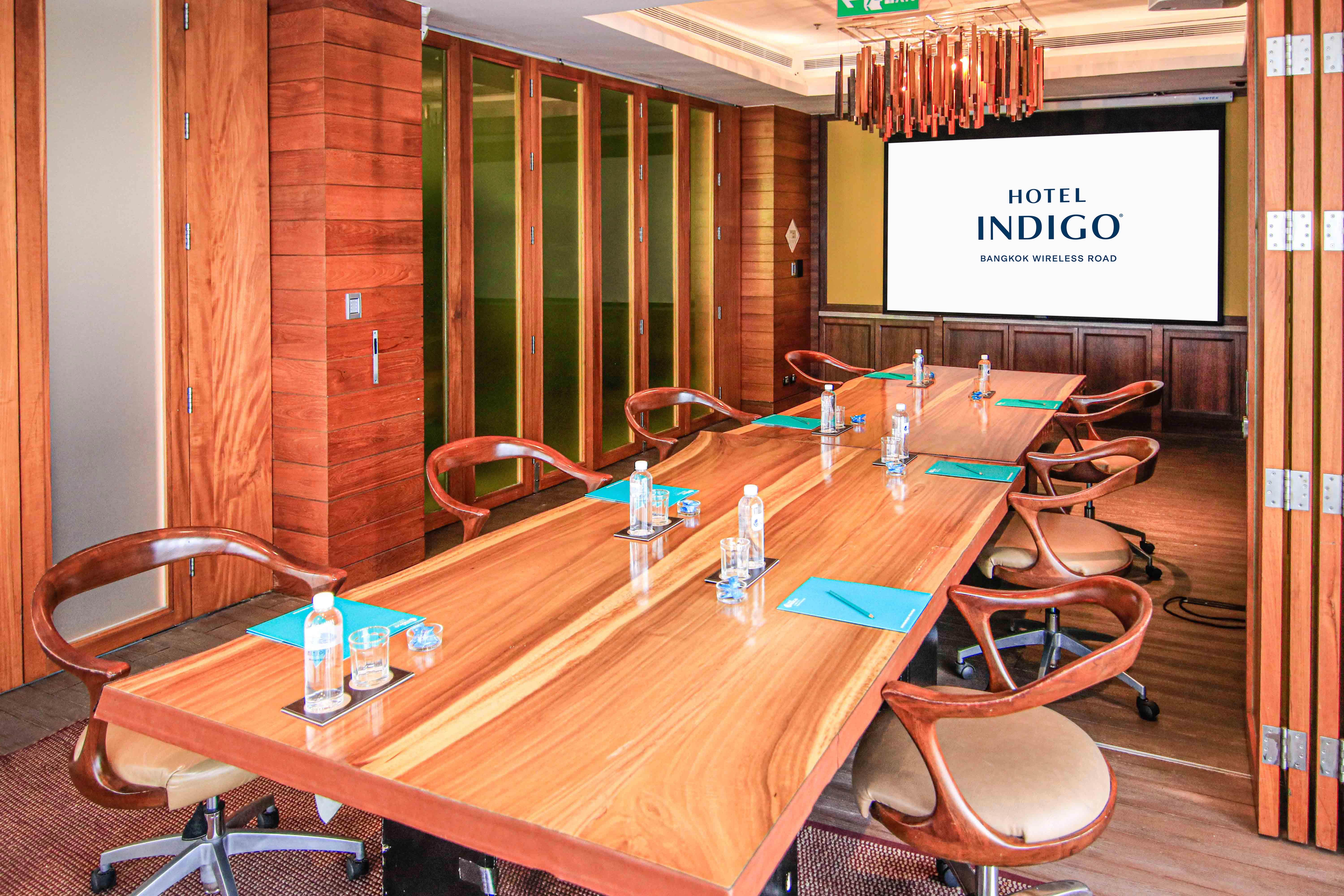 Hotel Indigo Bangkok Wireless Road 68/79