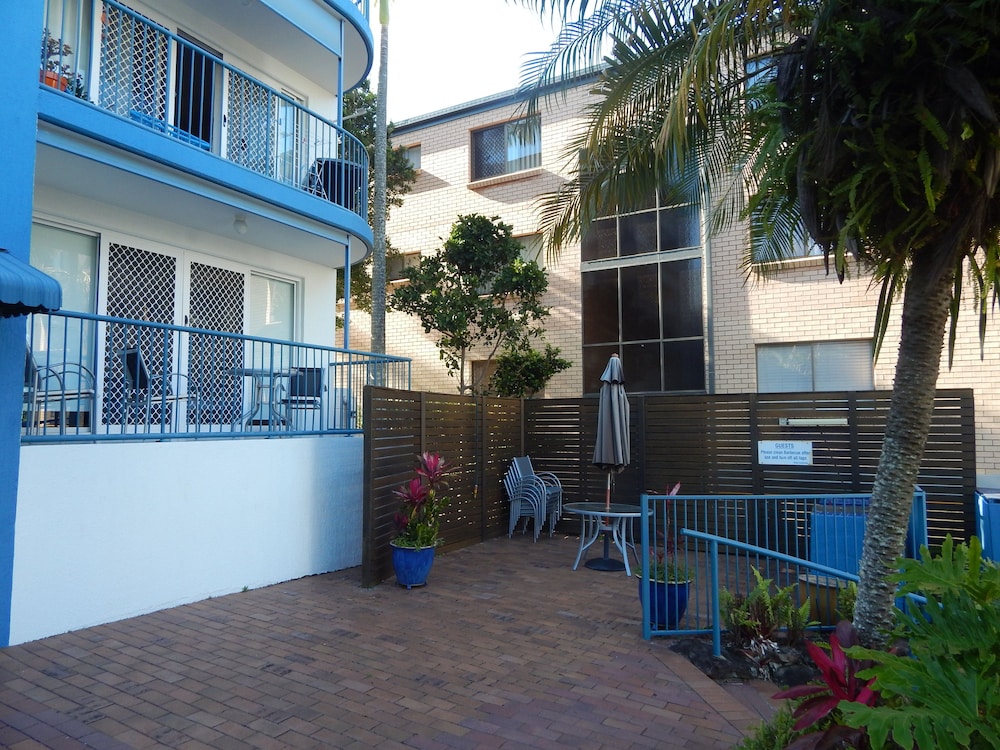 Tranquil Shores Holiday Apartments 61/71