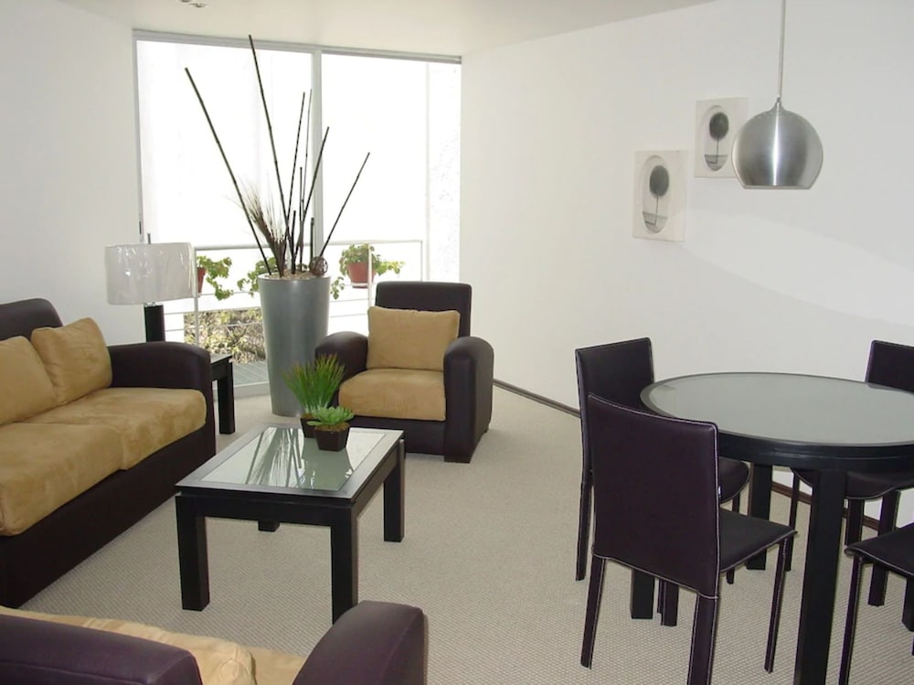 Suites Teca Once 50/62
