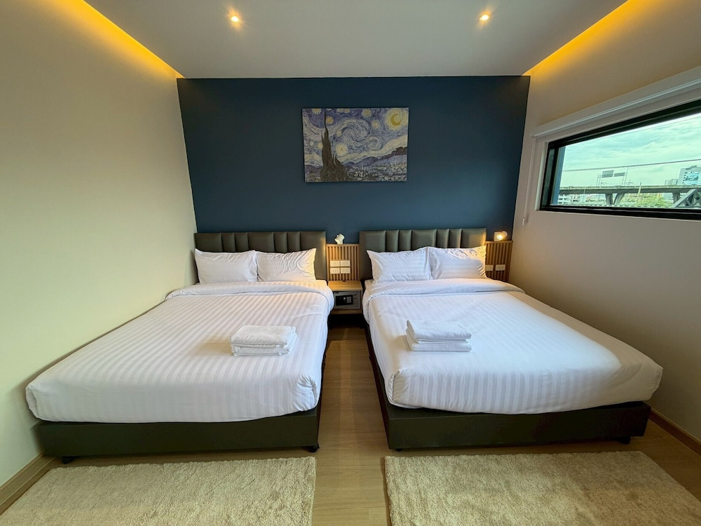 De Botan Bangna Hotel 8/33