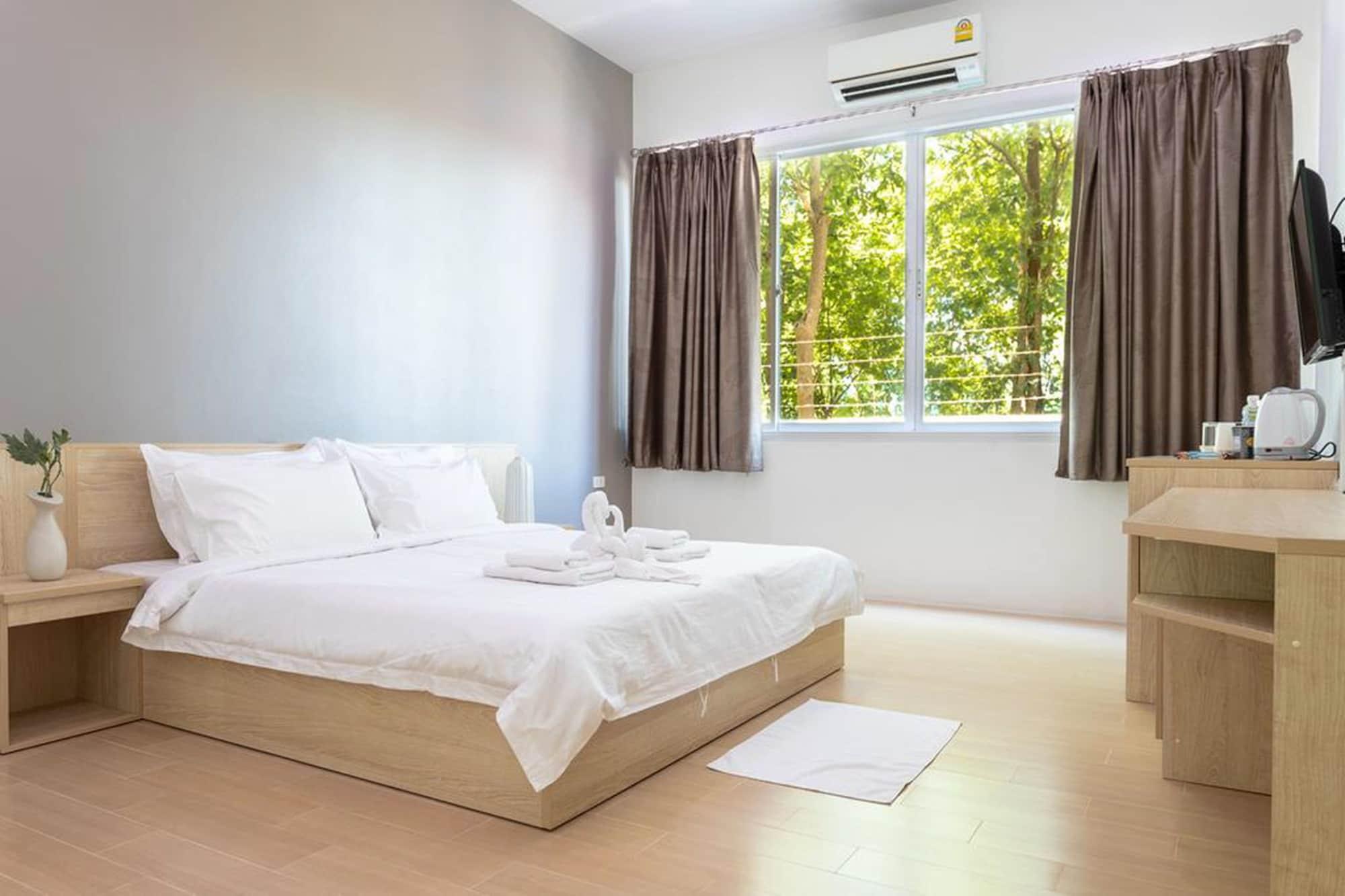O2 Hotel Lopburi 5/15