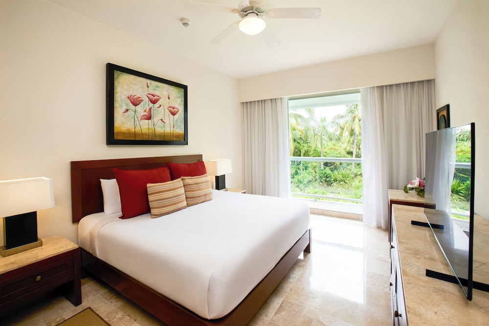 2 BEDROOMS, FAMILY SUITE