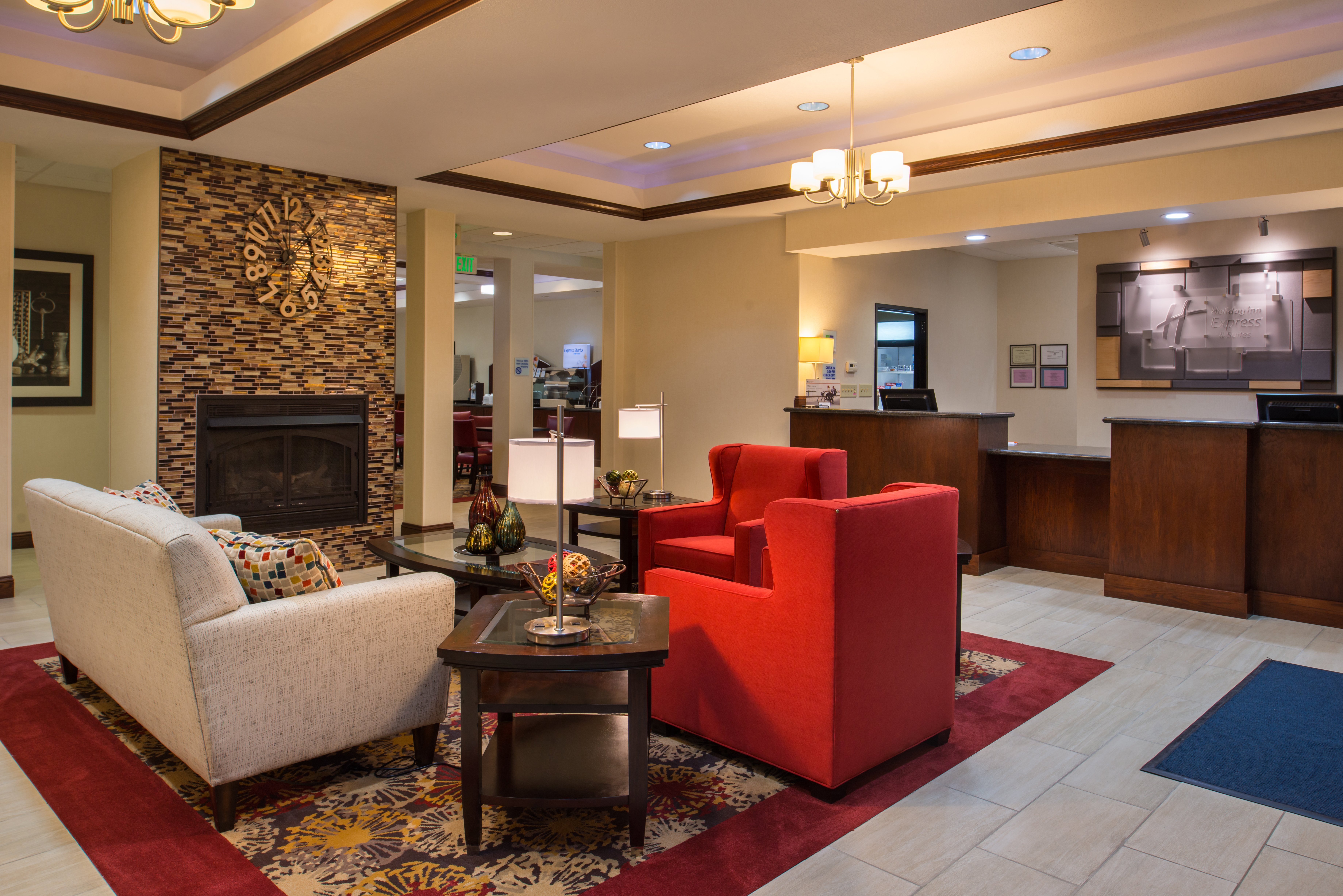 Holiday Inn Express Hotel And Suites Pittsburg 48/73